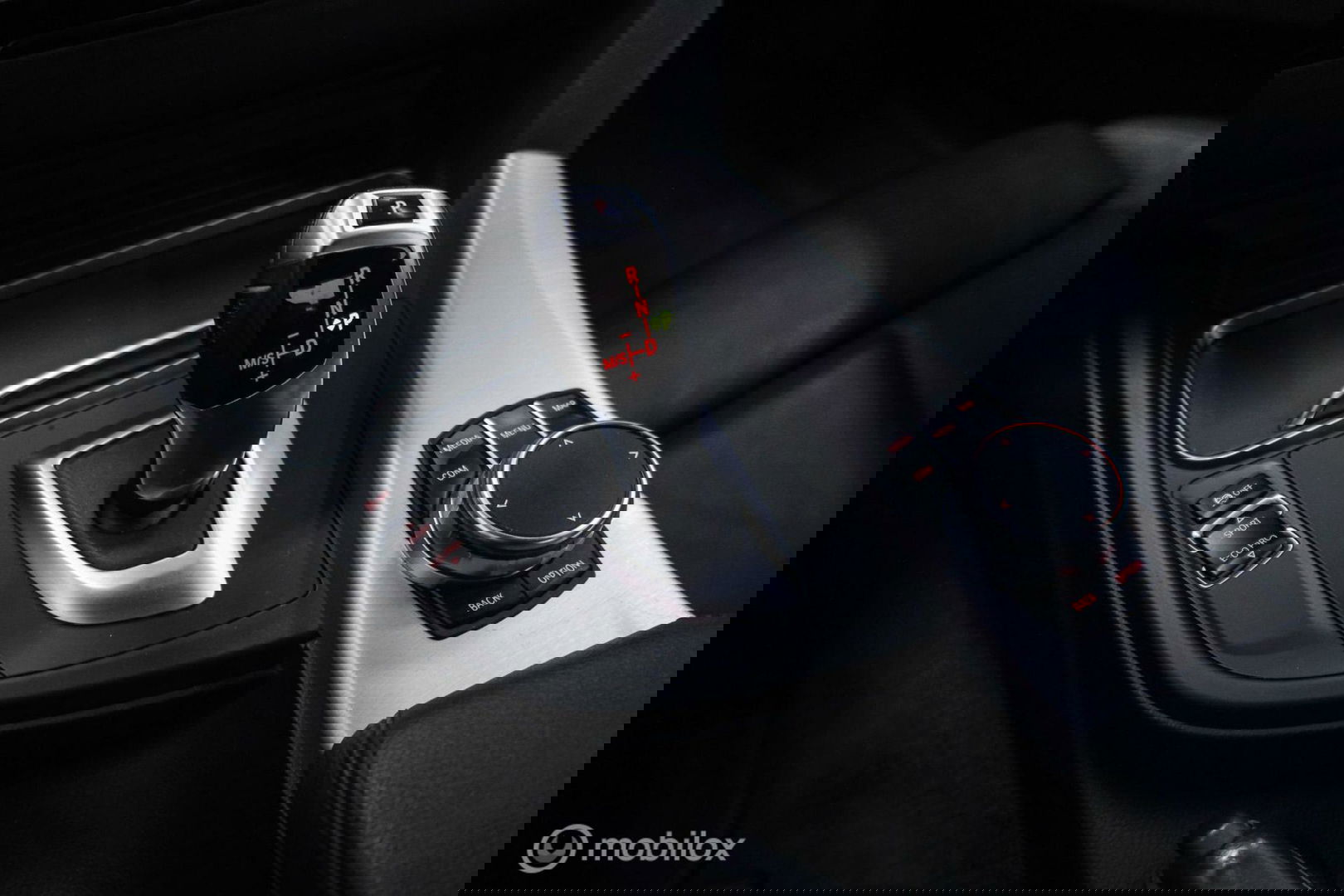 BMW 3 Serie 318i M Sport Edition | Leder | VC | LED | Navipro | Orig NL NAP | M pakket |