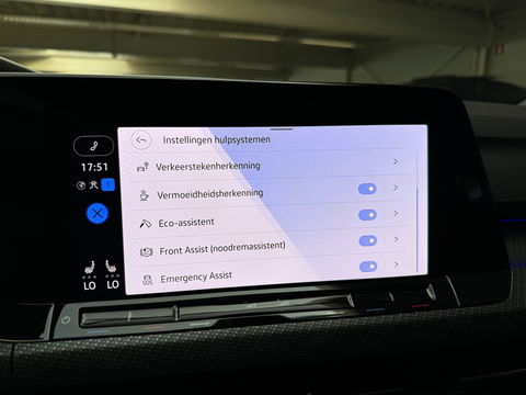 Volkswagen Golf 1.5 eTSI R-Line Pano|Sfeer|IQ|ACC|Lane|Nardo