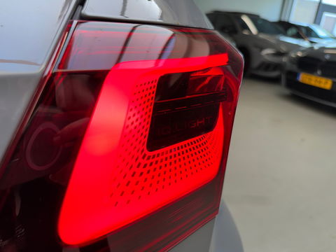 Volkswagen Golf 1.5 eTSI R-Line Pano|Sfeer|IQ|ACC|Lane|Nardo