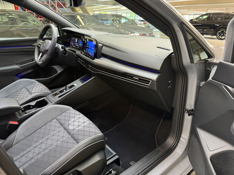Volkswagen Golf 1.5 eTSI R-Line Pano|Sfeer|IQ|ACC|Lane|Nardo