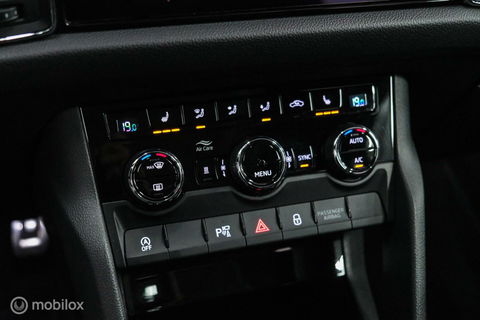 Škoda Kodiaq 2.0 TSI 4x4 Sportline Business 7p. | Panorama | LED | Adaptive | DAB+ | CarPlay | Memory | Keyless |