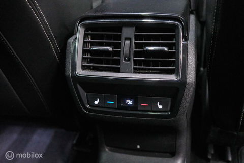Škoda Kodiaq 2.0 TSI 4x4 Sportline Business 7p. | Panorama | LED | Adaptive | DAB+ | CarPlay | Memory | Keyless |