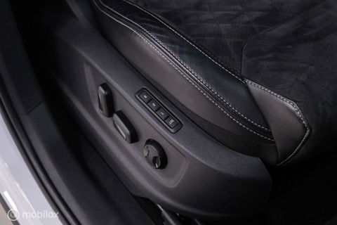 Škoda Kodiaq 2.0 TSI 4x4 Sportline Business 7p. | Panorama | LED | Adaptive | DAB+ | CarPlay | Memory | Keyless |