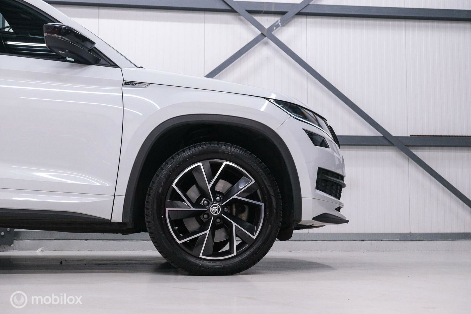 Škoda Kodiaq 2.0 TSI 4x4 Sportline Business 7p. | Panorama | LED | Adaptive | DAB+ | CarPlay | Memory | Keyless |