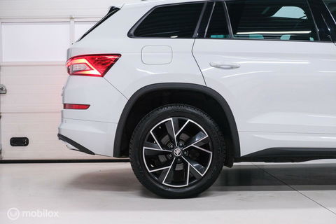 Škoda Kodiaq 2.0 TSI 4x4 Sportline Business 7p. | Panorama | LED | Adaptive | DAB+ | CarPlay | Memory | Keyless |