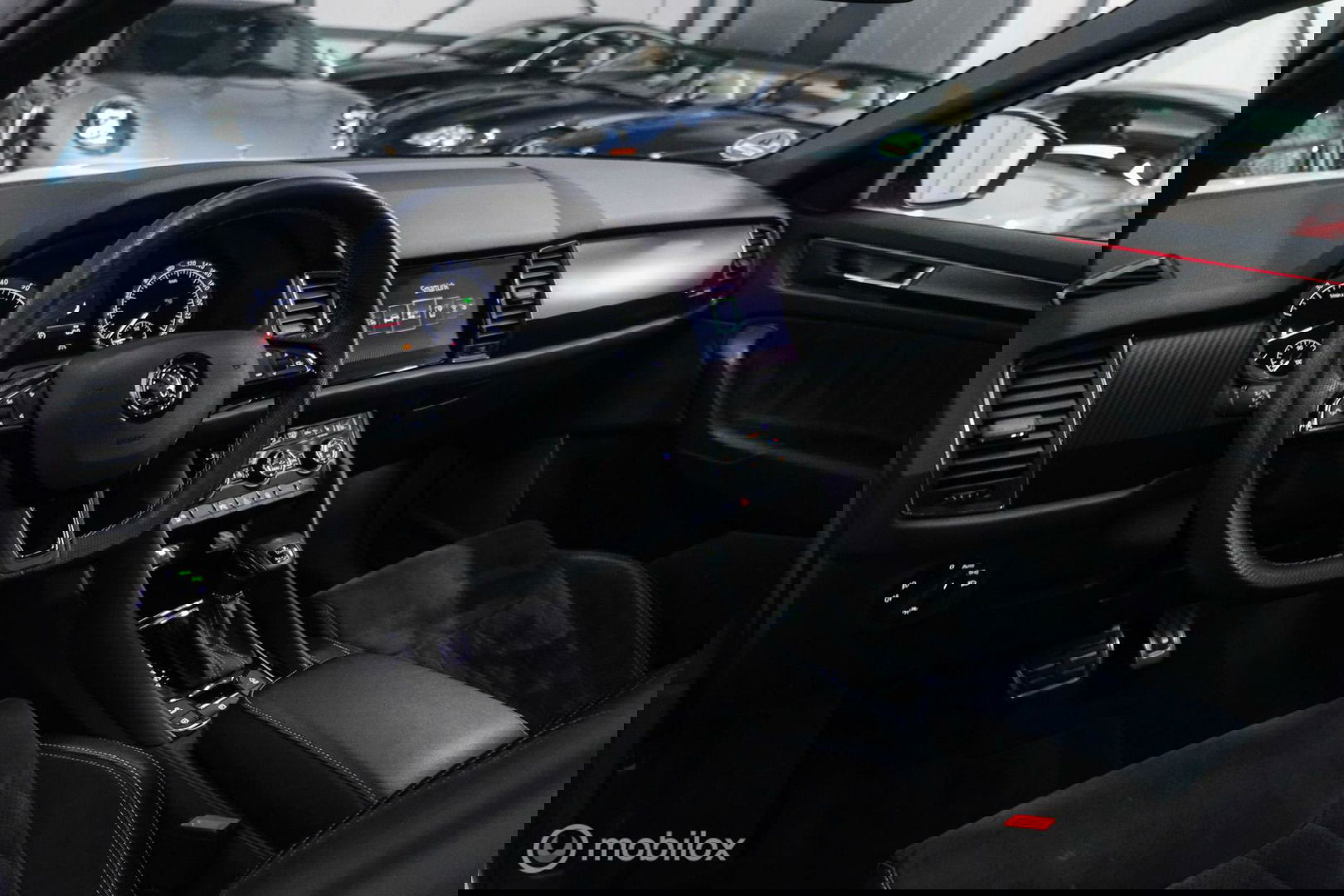 Škoda Kodiaq 2.0 TSI 4x4 Sportline Business 7p. | Panorama | LED | Adaptive | DAB+ | CarPlay | Memory | Keyless |