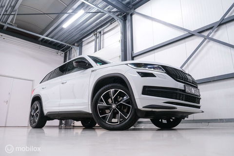 Škoda Kodiaq 2.0 TSI 4x4 Sportline Business 7p. | Panorama | LED | Adaptive | DAB+ | CarPlay | Memory | Keyless |