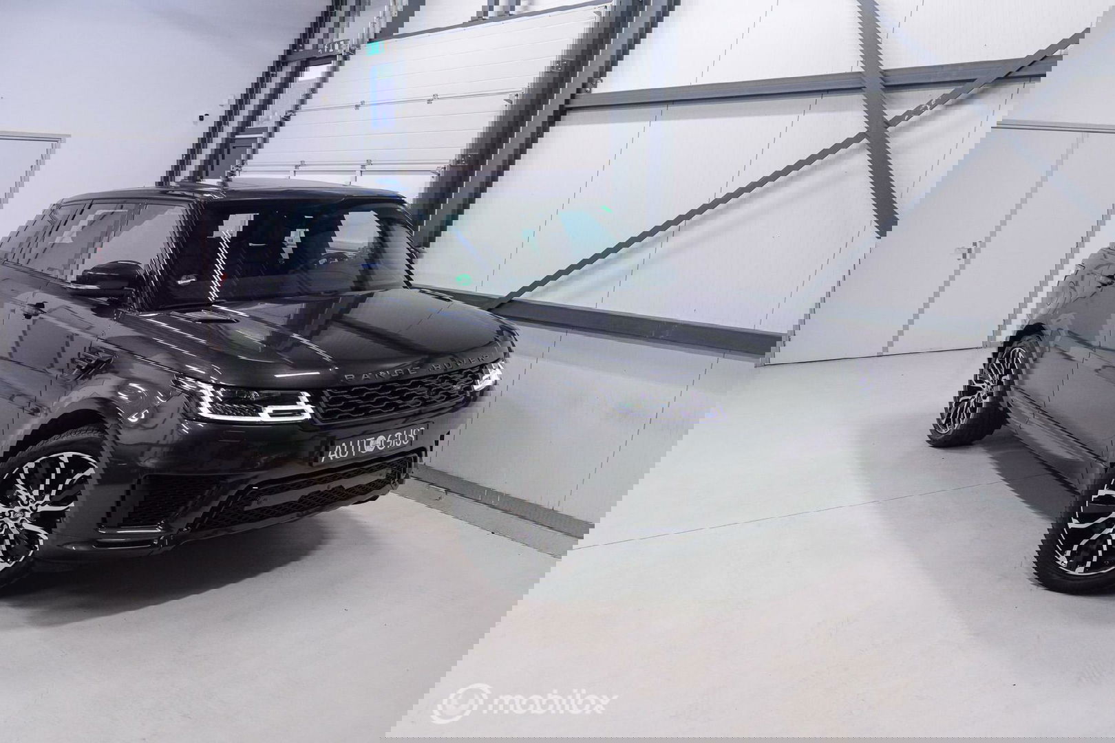 Land Rover Range Rover Sport P400e HSE Dynamic Stealth