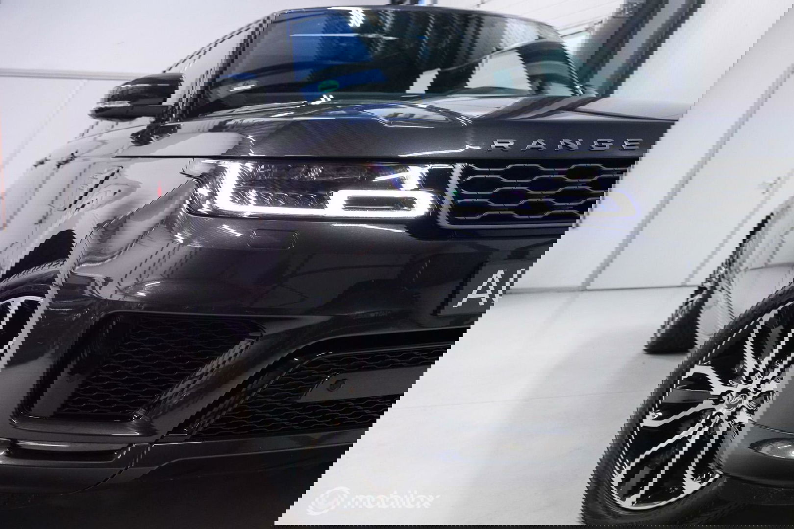 Land Rover Range Rover Sport P400e HSE Dynamic Stealth