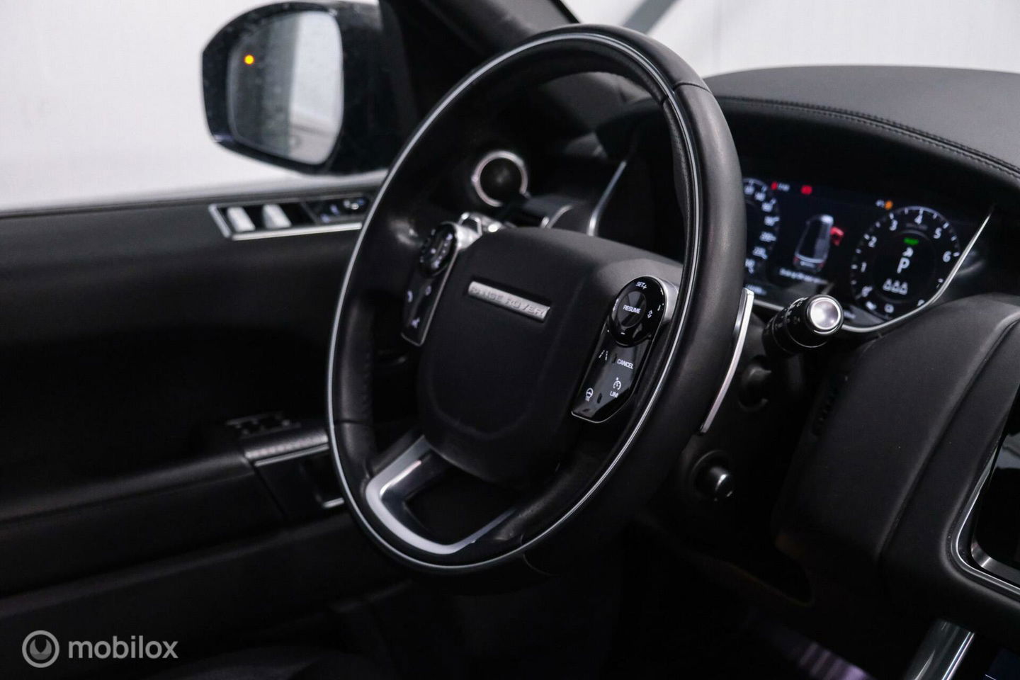 Land Rover Range Rover Sport P400e HSE Dynamic Stealth