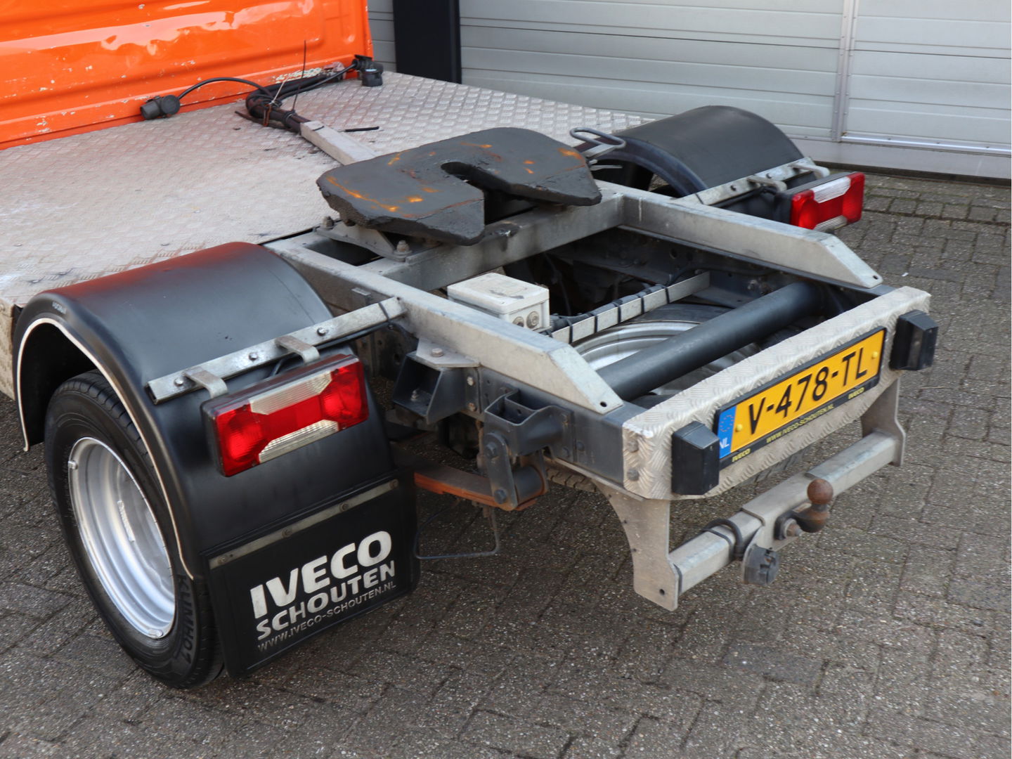 Iveco Daily 40C180 Hi-Matic Euro 6 BE-Trekker WB 375 cm - DC 6 Pers