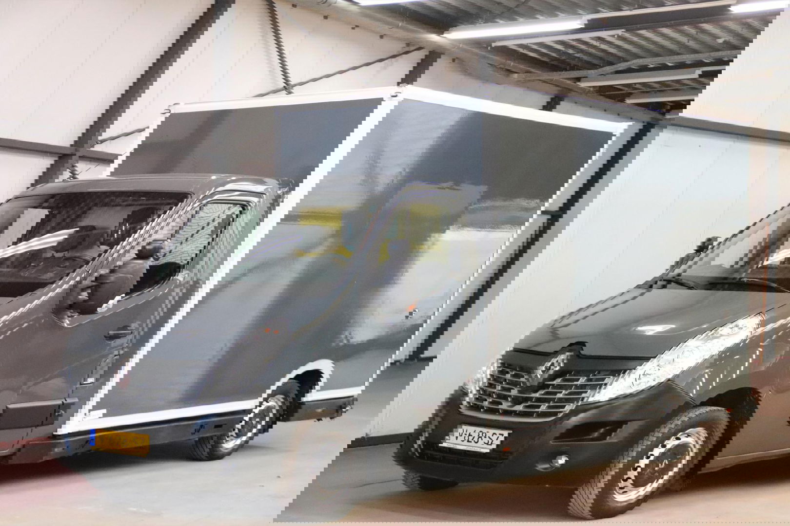 Renault Master 2.3 dCi 170PK AUTOMAAT LOWLINER VERKOOPWAGEN