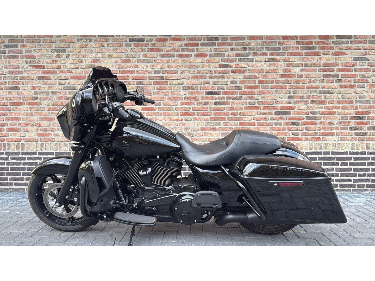 Harley Davidson 114CI Streetglide Street Glide Blackout CVO FLHTK