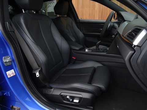 BMW 4 Serie Gran Coupe 440i 327PK / M-Performance / Individual / Harman Kardon / LED
