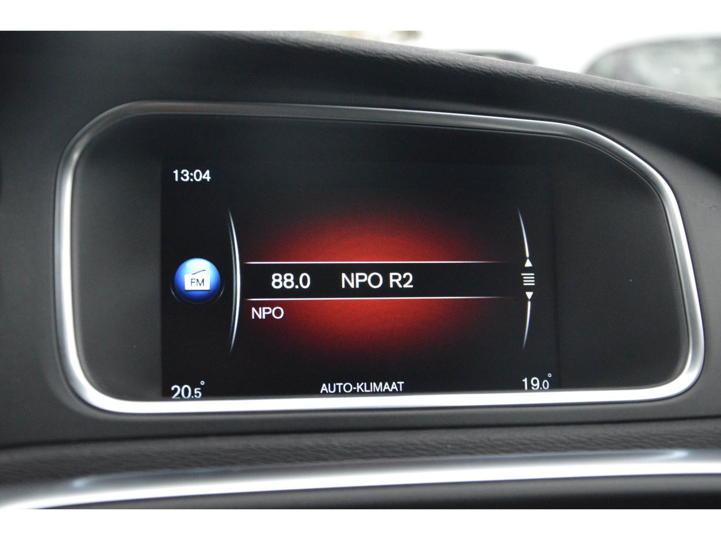 Volvo V40 T4 Automaat R-Design | 180PK | Parkeersensoren | Navigatie | Bluetooth streaming