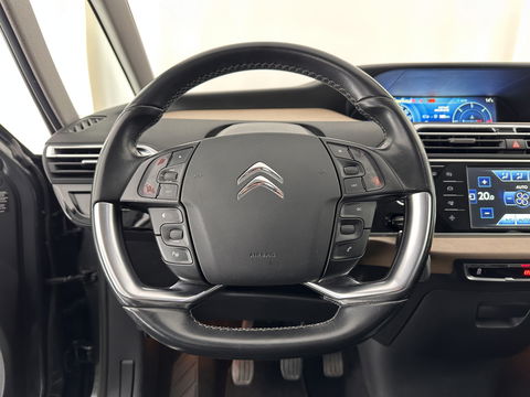 Citroën Grand C4 Picasso 2.0 BlueHDi Intensive [ 7-PERS ] *LUXURY-LEATHER| DIGI-COCKPIT | MEMORY-PACK | CAMERA | KEYLESS | HEATED-MASSAGE-COMFORT-SEATS | INFOTAINMENT-PACK | NAVI-FULLMAP | ECC | TOWBAR | 17''ALU *