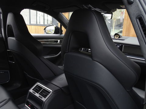 Porsche Panamera Sport Turismo 4.0 Turbo S E-hybrid V8 680PK+ / CERAMIC / CARBON / LED
