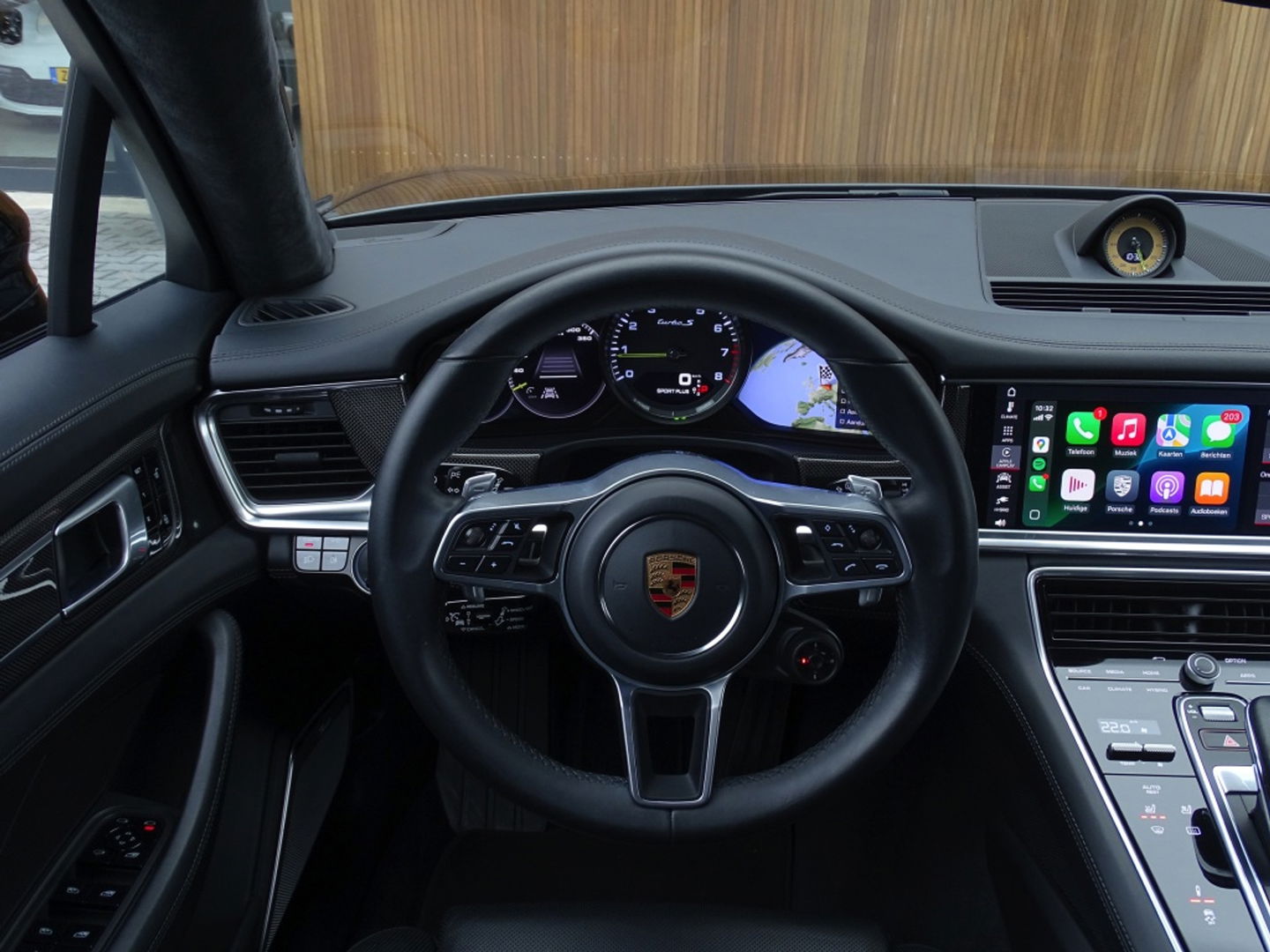 Porsche Panamera Sport Turismo 4.0 Turbo S E-hybrid V8 680PK+ / CERAMIC / CARBON / LED