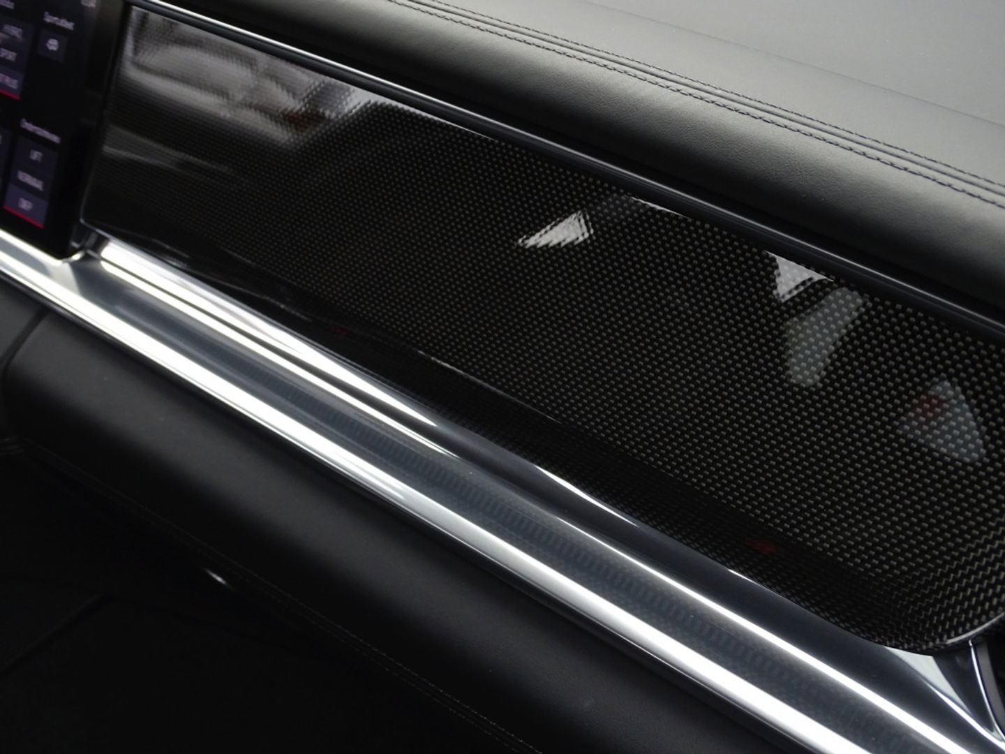 Porsche Panamera Sport Turismo 4.0 Turbo S E-hybrid V8 680PK+ / CERAMIC / CARBON / LED