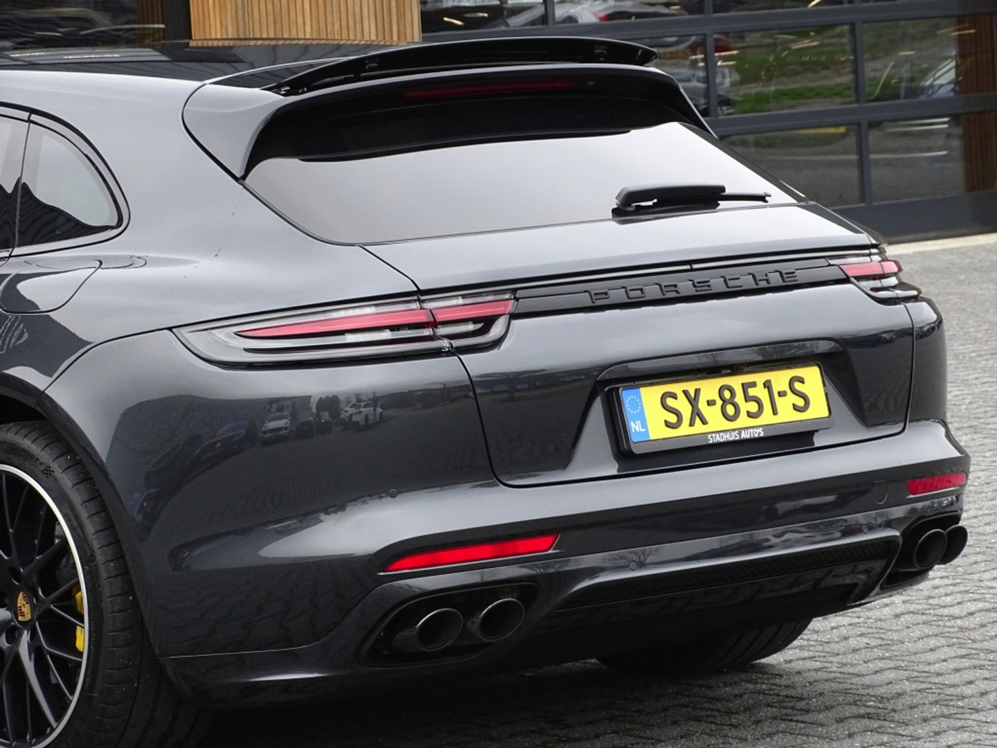 Porsche Panamera Sport Turismo 4.0 Turbo S E-hybrid V8 680PK+ / CERAMIC / CARBON / LED