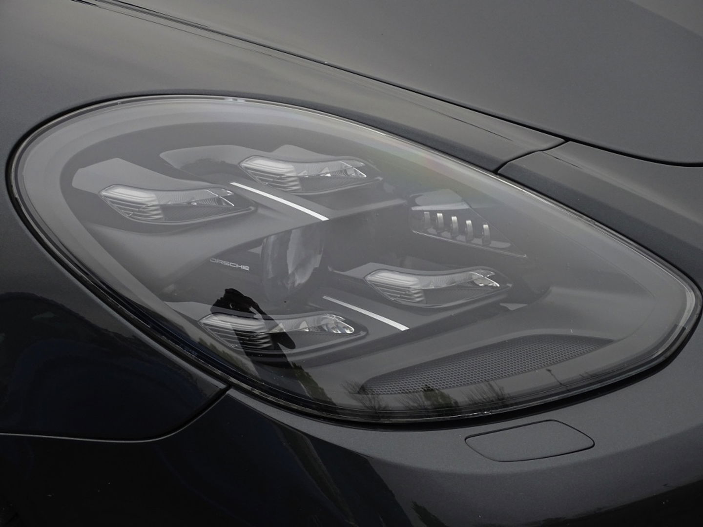 Porsche Panamera Sport Turismo 4.0 Turbo S E-hybrid V8 680PK+ / CERAMIC / CARBON / LED