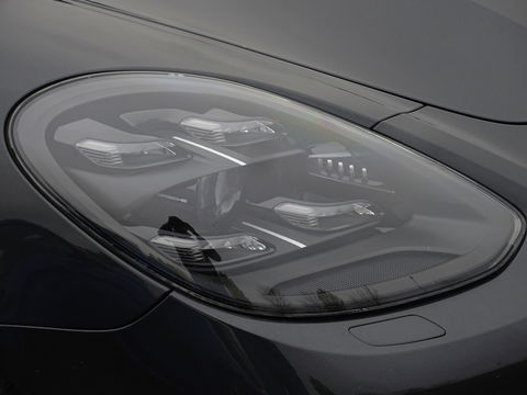 Porsche Panamera Sport Turismo 4.0 Turbo S E-hybrid V8 680PK+ / CERAMIC / CARBON / LED