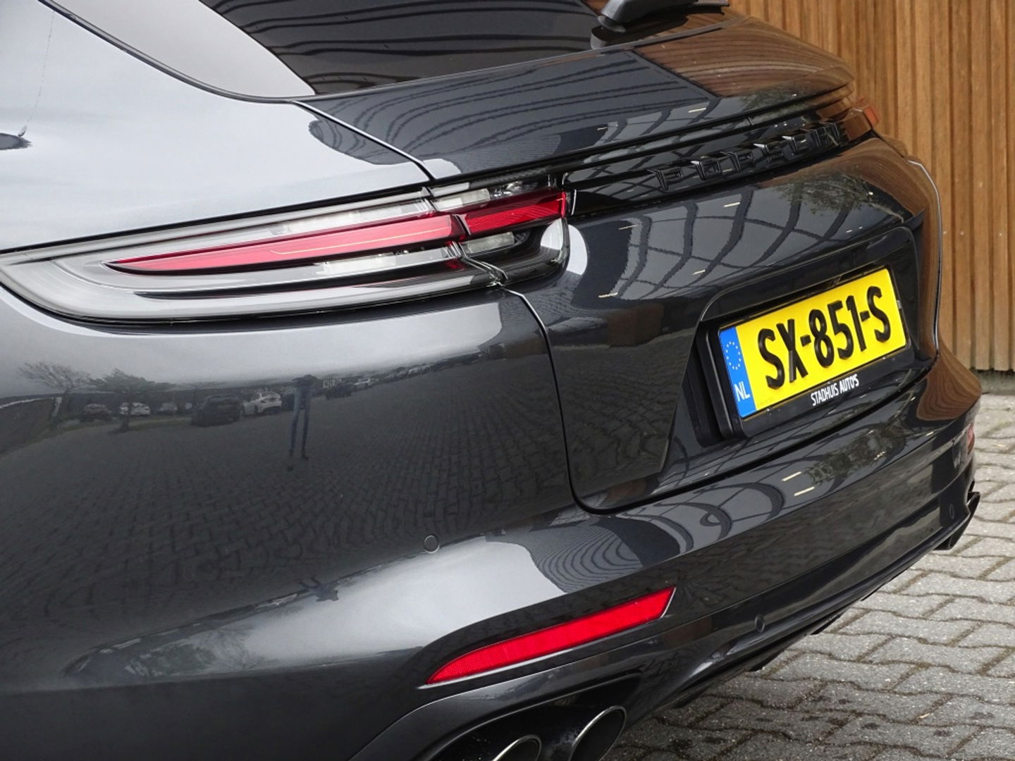 Porsche Panamera Sport Turismo 4.0 Turbo S E-hybrid V8 680PK+ / CERAMIC / CARBON / LED