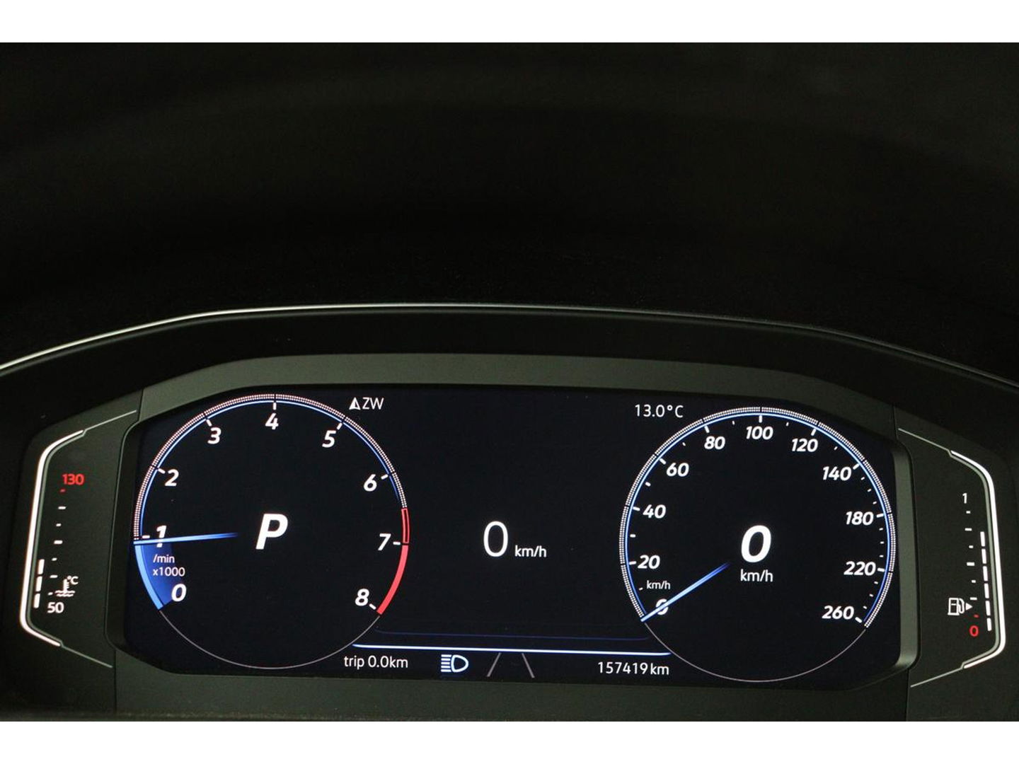 Volkswagen Passat 1.5 TSI R Line | Stoelverwarming | Matrix LED | Adaptive cruise | Carplay | Leder/Alcantara | Navigatie | Parkeerhulp
