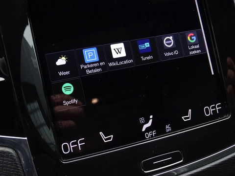 Volvo XC90 2.0 D5 225PK automaat AWD / R-Design / LED