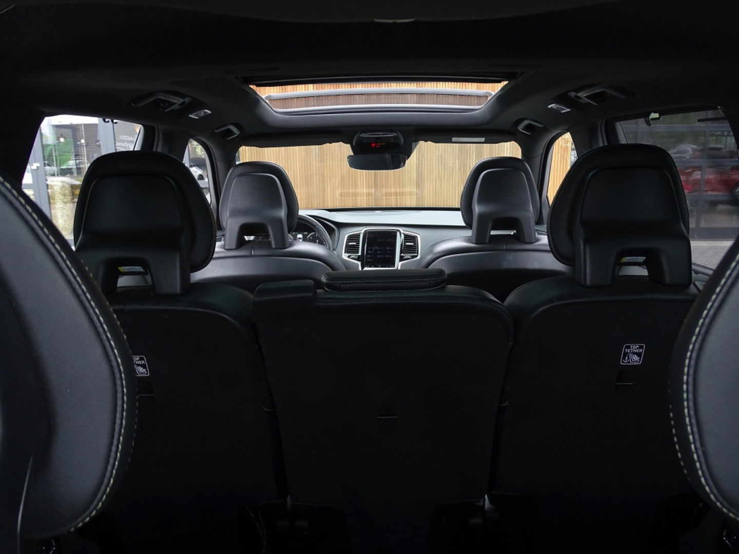 Volvo XC90 2.0 D5 225PK automaat AWD / R-Design / LED
