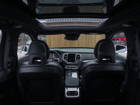 Volvo XC90 2.0 D5 225PK automaat AWD / R-Design / LED