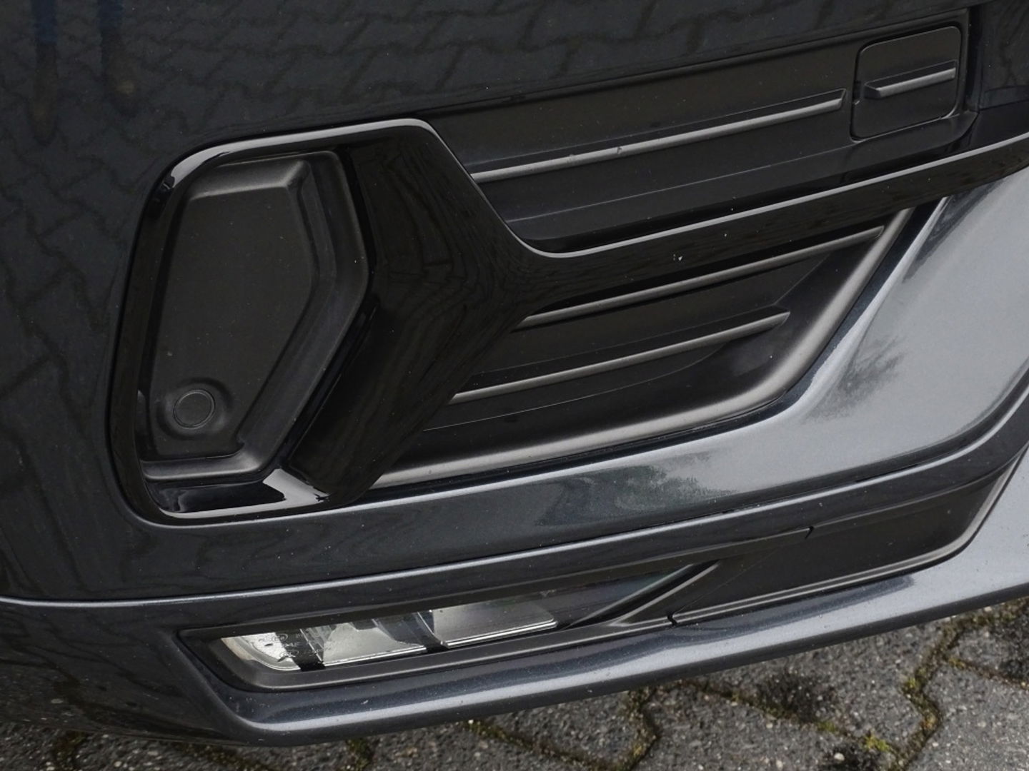 Volvo XC90 2.0 D5 225PK automaat AWD / R-Design / LED