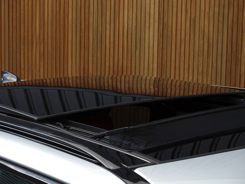 Land Rover Range Rover Sport P400e 405PK Hybrid HSE / LED