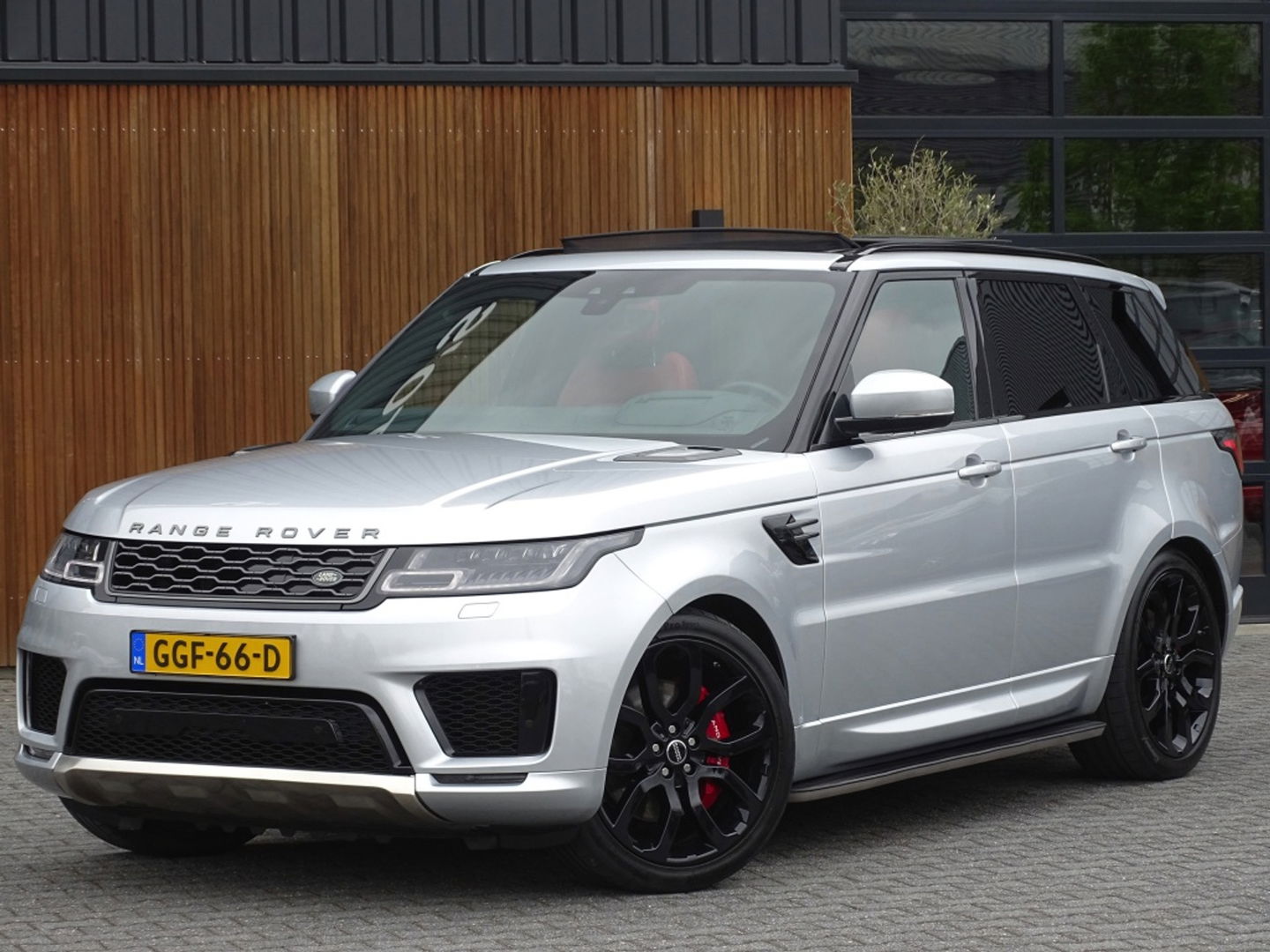 Land Rover Range Rover Sport P400e 405PK Hybrid HSE / LED