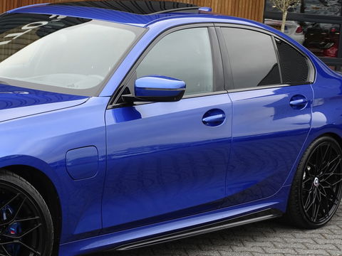 BMW 3-serie 330e 292PK / High Executive / M-sport / LASER
