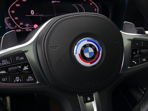 BMW 3-serie 330e 292PK / High Executive / M-sport / LASER