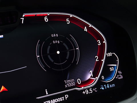 BMW 3-serie 330e 292PK / High Executive / M-sport / LASER