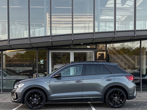 Volkswagen T-Roc 1.5 TSI R-Line Pano|Keyless|Sfeer|Camera|IQ