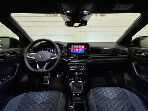 Volkswagen T-Roc 1.5 TSI R-Line Pano|Keyless|Sfeer|Camera|IQ