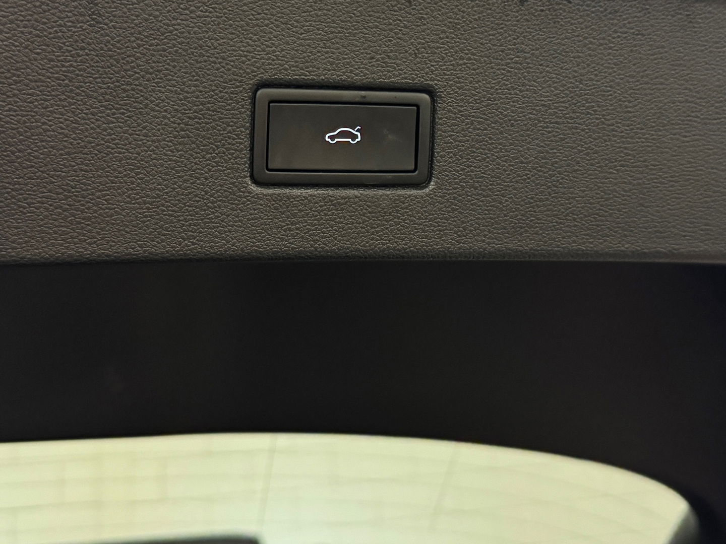 Volkswagen T-Roc 1.5 TSI R-Line Pano|Keyless|Sfeer|Camera|IQ