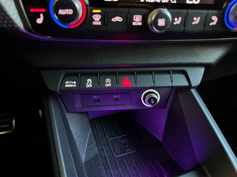 Audi A1 SPORTBACK 40 TFSI 3X S Line B&O|Keyless|Camera|Sfeer