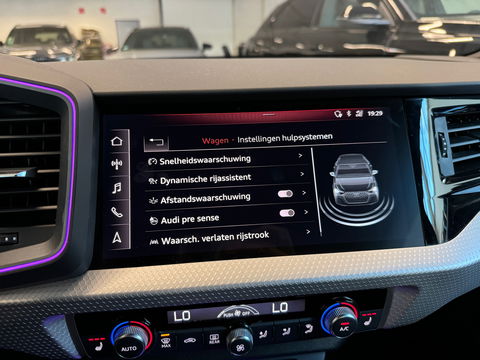 Audi A1 SPORTBACK 40 TFSI 3X S Line B&O|Keyless|Camera|Sfeer