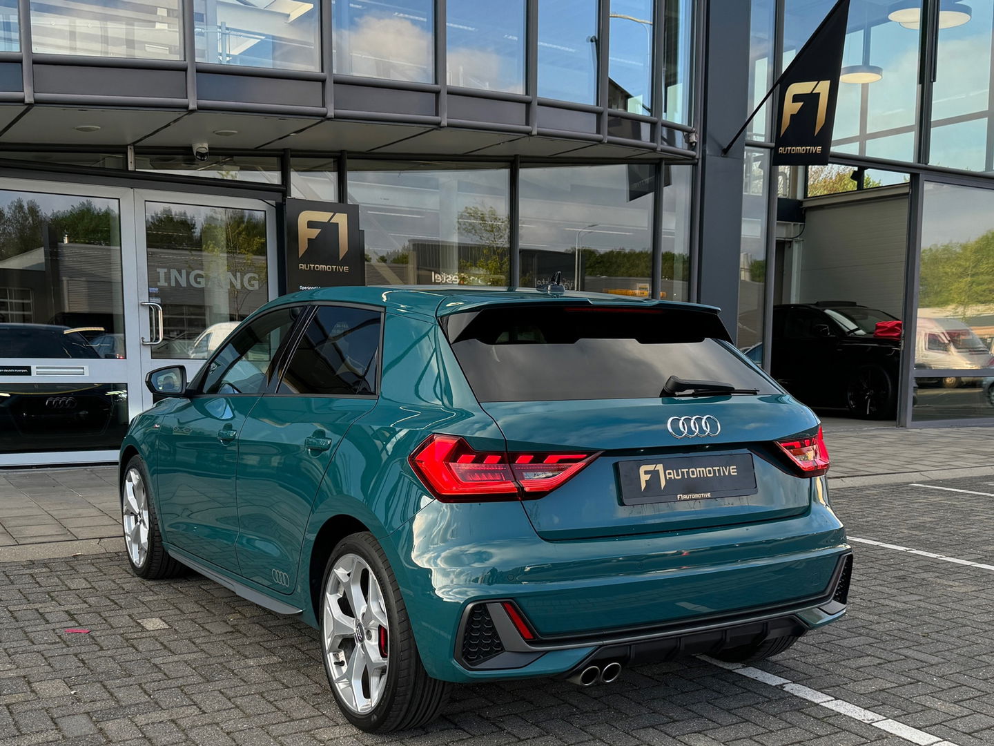 Audi A1 SPORTBACK 40 TFSI 3X S Line B&O|Keyless|Camera|Sfeer