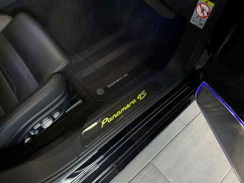 Porsche Panamera 2.9 4S E-Hybrid Pano|HuD|Burmes|Sportdesign