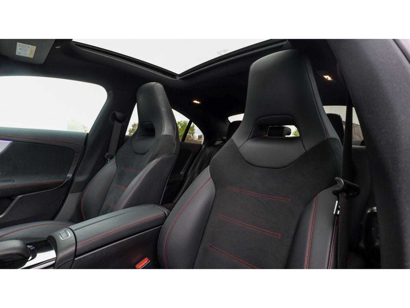 Mercedes-Benz CLA-Klasse 250 e Bns Sol AMG Ld | Pano | Sfeer | Keyless | Camera