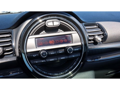 MINI Clubman 1.5 Cooper Pepper | PDC | Media | Panoramadak |