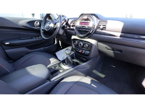 MINI Clubman 1.5 Cooper Pepper | PDC | Media | Panoramadak |
