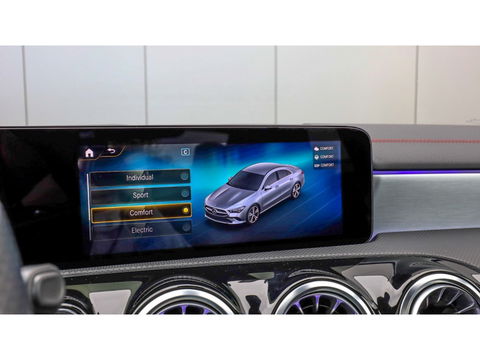 Mercedes-Benz CLA-Klasse 250 e Bns Sol AMG Ld | Pano | Sfeer | Keyless | Camera