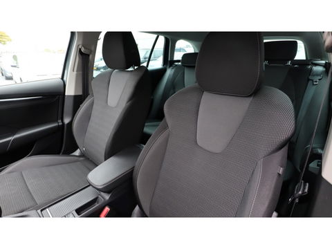Škoda Octavia Combi 1.0 TSI Bns Edition | Apple Android | Clima | PDC | Led | Nwe ty