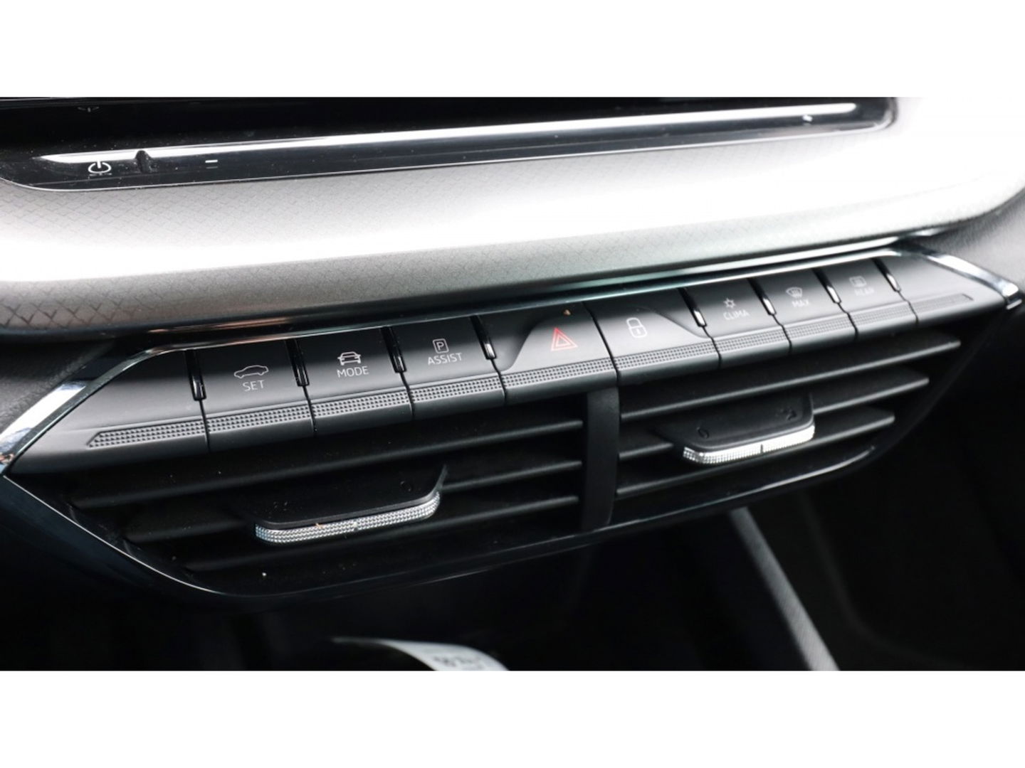 Škoda Octavia Combi 1.0 TSI Bns Edition | Apple Android | Clima | PDC | Led | Nwe ty